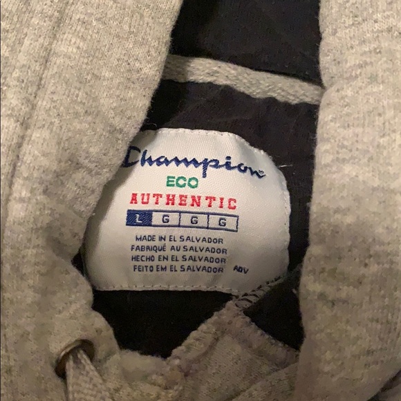 Champion football sweatshirt - Picture 2 of 3